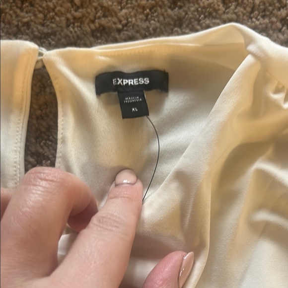 NWT Elegant Cream Long Sleeve Bodysuit - Picture 2 of 10